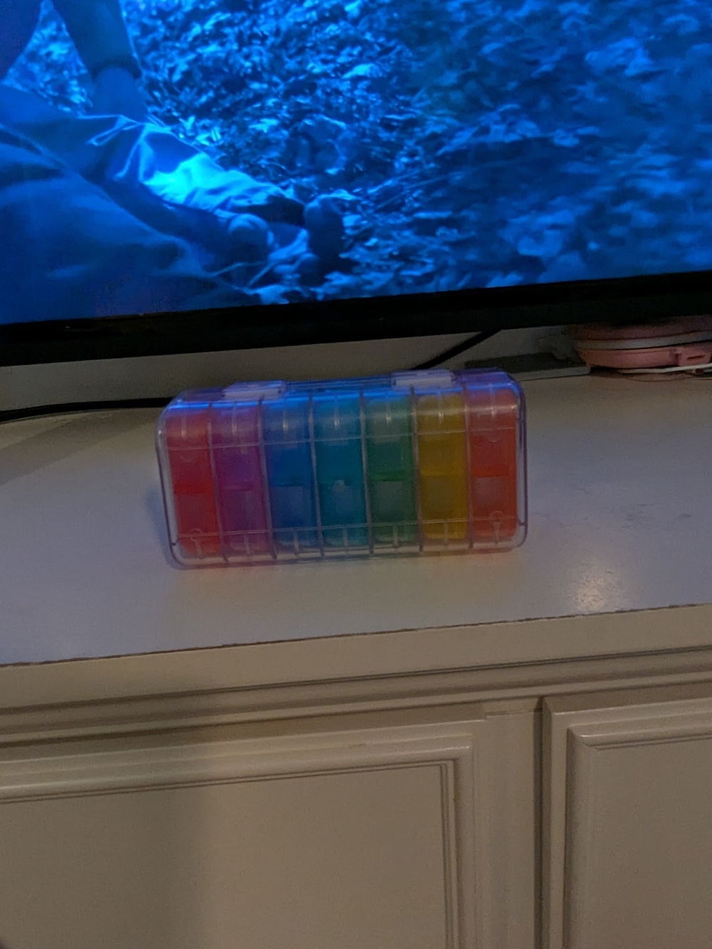 Rainbow 7-Day Pill Organizer - Clear Case
